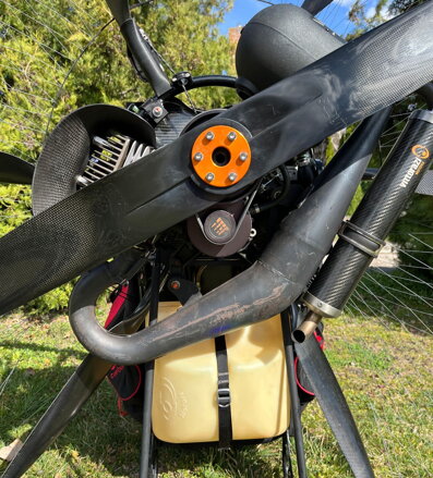 SCOUT Carbon demo paramotor Bell X1, harness size : XL (122,8 hours)