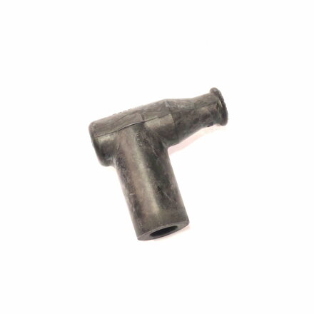 Shielded spark plug cap